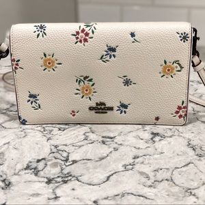 NEW COACH CROSSBODY BAG WITH  WILDFLOWER PRINT